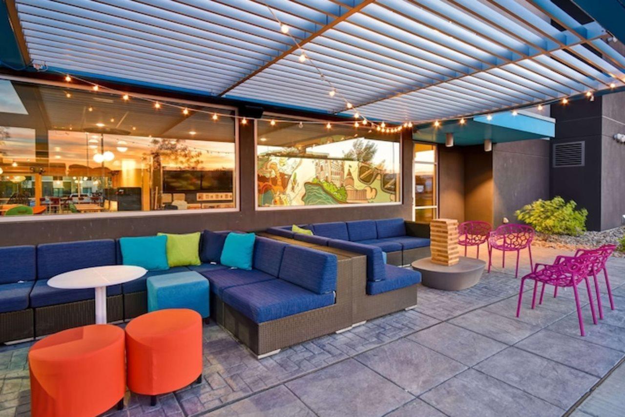Tru By Hilton Salt Lake City Airport Exterior photo